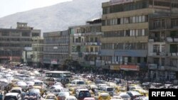 د ترافيكي ګڼې گوڼې له امله خلك خلك د تفريح ځايونه ته نشي رسېداى