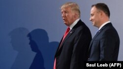 Polish President Andrzej Duda (right) and U.S. President Donald Trump after talks in Warsaw on July 6, 2017