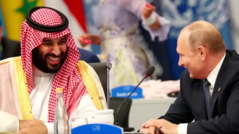 Putin i saudijski princ Mohamed bin Salam žovijalni na samitu G20