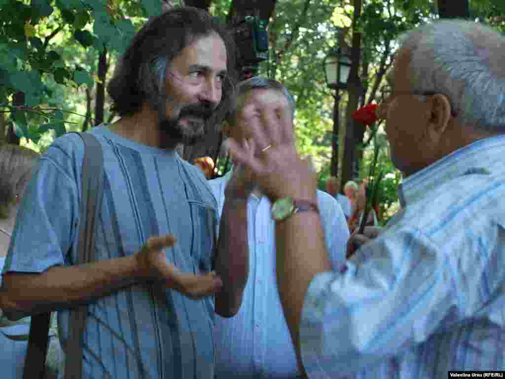 Scriitorul Emilian Galaicu-Păun (sanga)