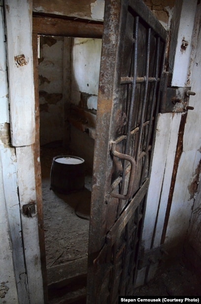 Джинсы юбка туралы порно фильм