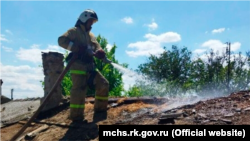 Ликвидация пожара в Нижнегорском районе Крыма, 27 мая 2021 года
