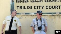 Неправительтвенный сектор считает необходимым создать специальную «систему тестирования», которая определяла бы уровень заинтересованности общества в информации и важность «государственной тайны»