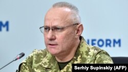 За словами Хомчака, Збройні сили України нині готові до адекватної відповіді «як у разі ескалації конфлікту в районі проведення операції Об’єднаних сил, так і у випадку ускладнення воєнно-політичної та воєнно-стратегічної обстановки»
