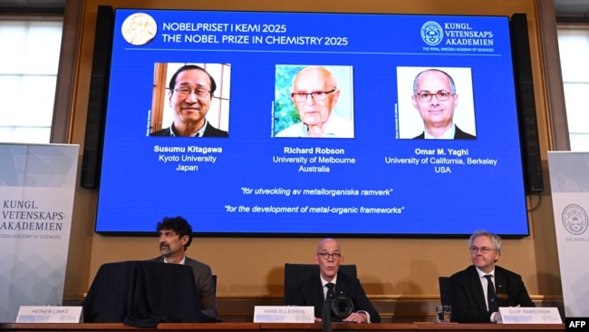 Susumu Kitaqava, Riçard Robson, Ömər Yaği