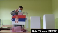 Votimi në Graçanicë. 