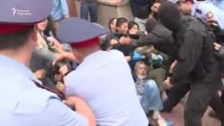 Задержания в Алматы
