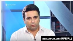 Երևանի ավագանու «Ելք» խմբակցության անդամ Ալեն Սիմոնյանը «Ազատության» տաղավարում, 25-ը օգոսստոսի, 2017 թ․ 