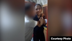 Жибек Сулайманова иниси менен