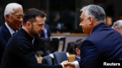 Volodimir Zelenszkij és Orbán Viktor a brüsszeli EU-csúcson 2025. március 6-án