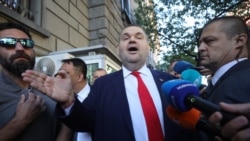 National Assembly Entrance - Parliament - No Confidence Vote - PP-DB Blockade - Delyan Peevski - DPS - Asen Vasilev