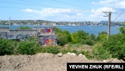 Вид на Севастопольскую бухту из Вагонного тупика