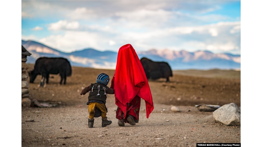 Pamir Kyrgyz Nomads On 'The Roof Of The World' 