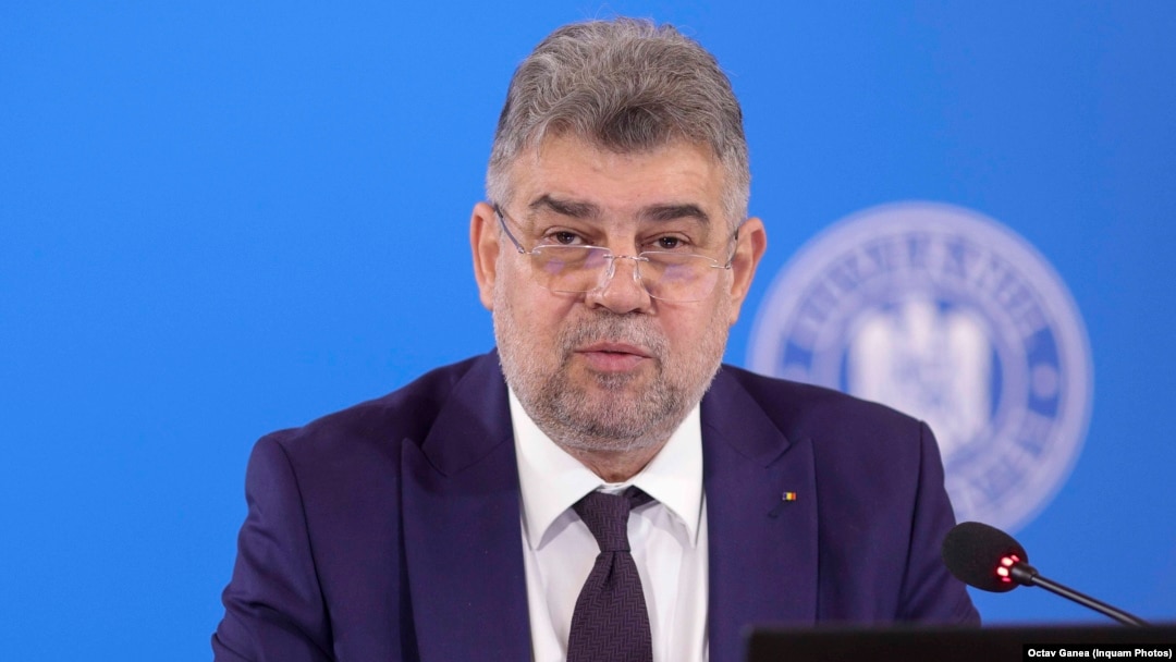 Новоизбраният румънски премиер Марчел Чолаку води първото заседание на кабинета си, 23 декември 2024 г.