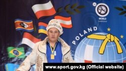 Алыш бел боо күрөшү боюнча дүйнө чемпиону Кадыр Келсинбеков. 11-октябрь, 2015-ж. Польша.