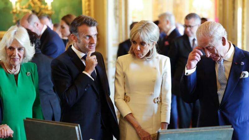 Emmanuel Macron, primit de Regele Charles. Președintele francez avertizează despre dependența excesivă a Europei de SUA și China