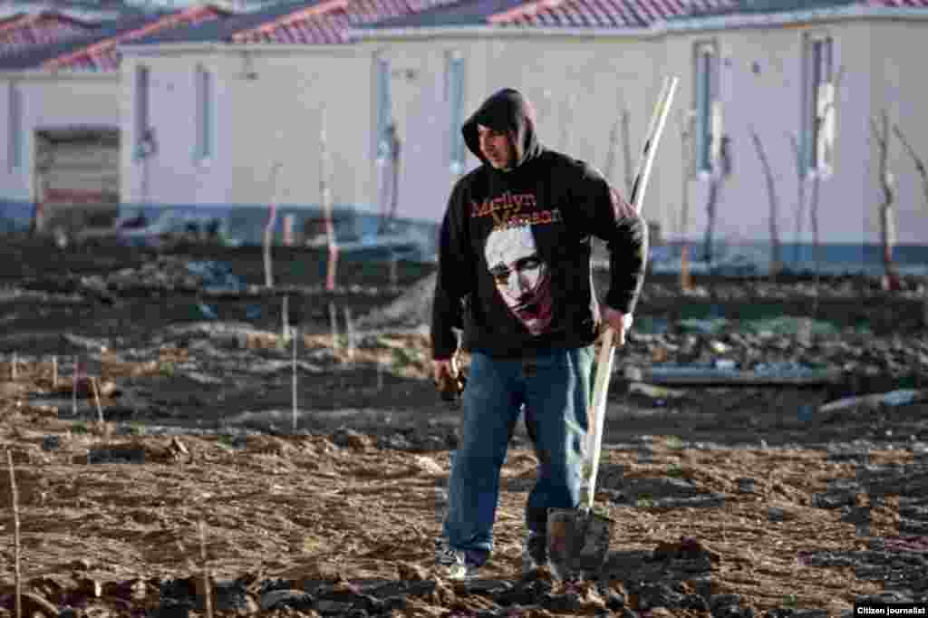 219 ლელი ბლაგონრავოვა: უსათაურო