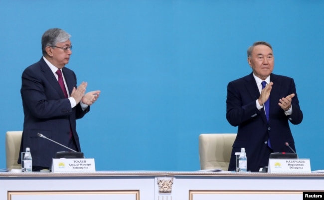 Назарбаев Тоқаевты "Нұр Отан" партиясы атынан президенттікке кандидат ретінде ұсынған сәт. 23 сәуір 2019 жыл.