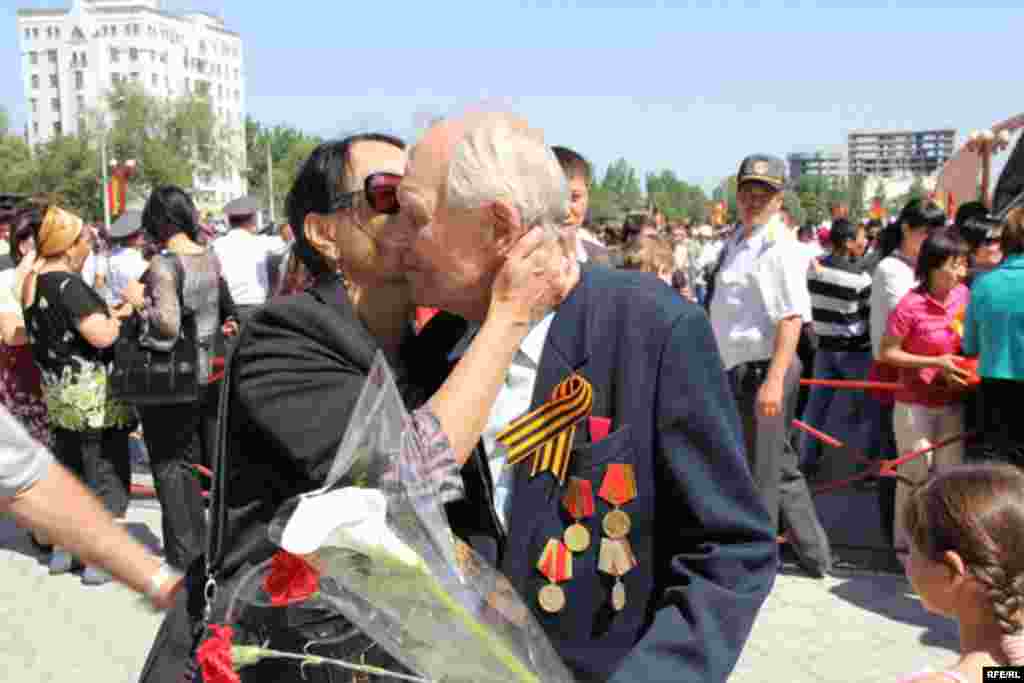 Майрамдын көз ирмемдери #23