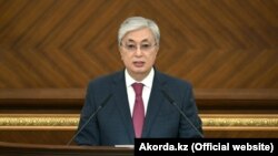 Президент Казахстана Касым-Жомарт Токаев выступает с «посланием народу». Нур-Султан, 1 сентября 2021 года