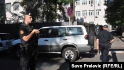 Policija ispred suda u Podgorici gdje se sudi u slučaju "Državni udar"