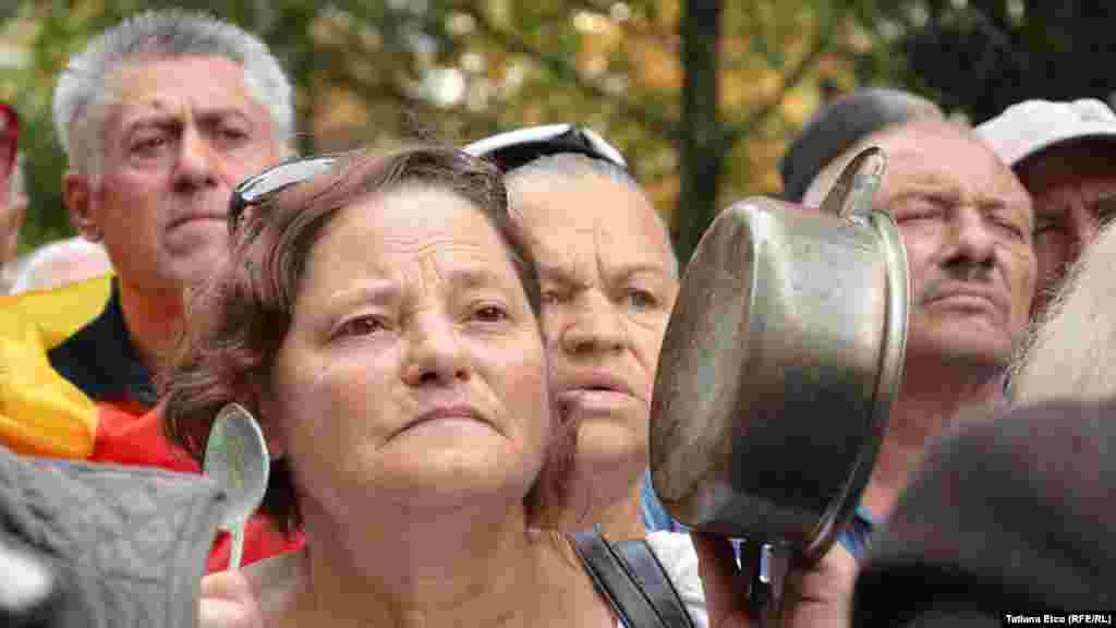 Moldova, the pensioneers protest march at the Chisinau Parliament