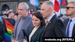 Зьлева направа: Павал Латушка, Сьвятлана Ціханоўская, Сяргей Ціханоўскі