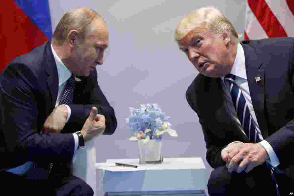 Američki predsjednik Donald Trump sastao se s Putinom na samitu G-20 7. jula 2017. u Hamburgu, Njemačka.