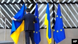 Спикер внешнеполитической службы ЕС анонсирует «загруженную неделю в Толедо»