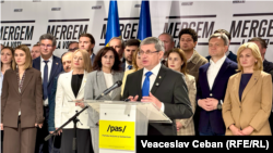 Igor Grosu, președintele PAS, face primele declarații după anunțarea rezultatelor alegerilor parlamentare, în cadrul unei conferințe susținute pe 29 septembrie la Chișinău.