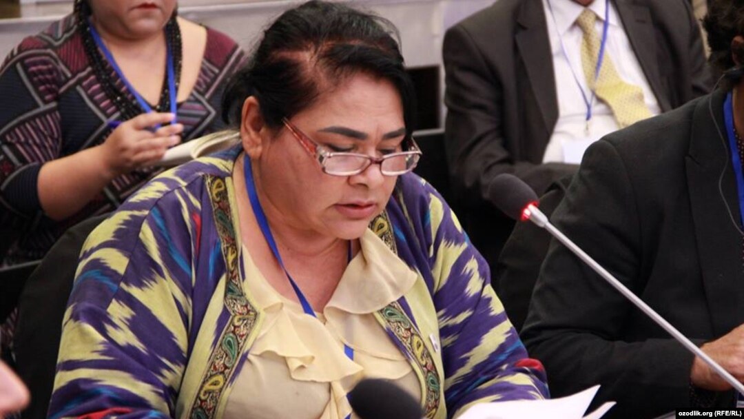 Uzbek human rights activist Vasila Inoyatova (file photo)
