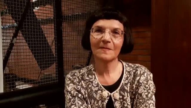 Ioana Pârvulescu: Oamenii sunt pe punctul să-și piardă bucuria vieții