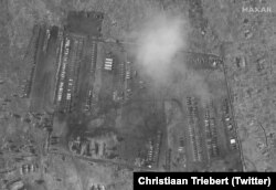 Супутниковий знімок табору військ Росії у Воронезькі області біля кордону України, квітень 2021 року