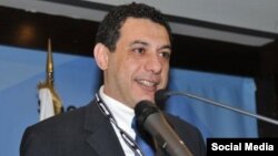 نزار زکا (Nizar Zakka) 