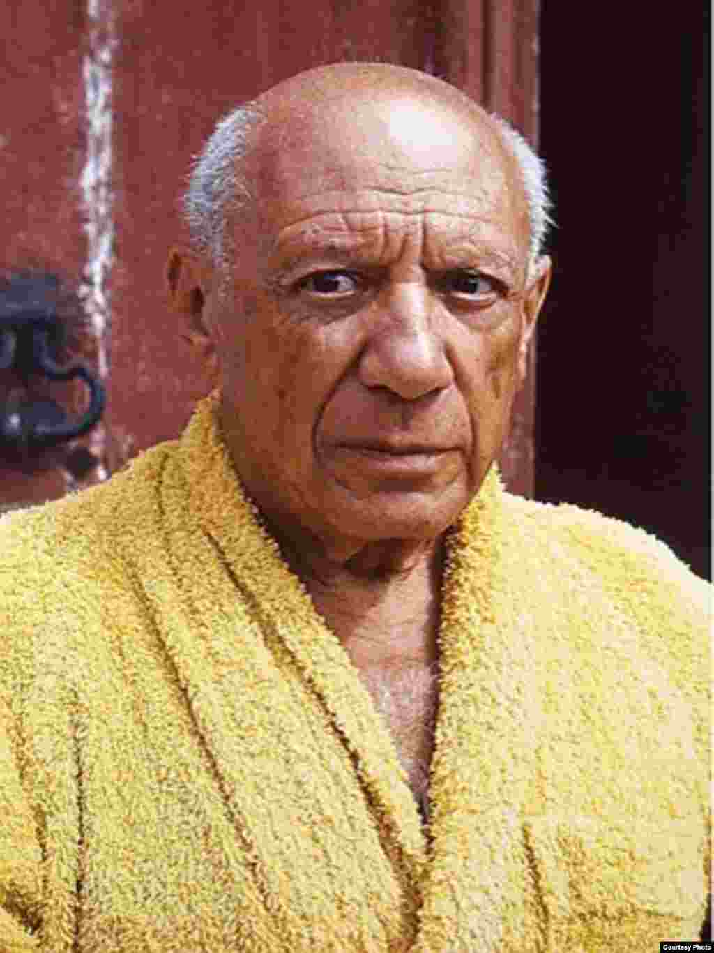 © David Douglas Duncan. David Douglas Duncan, Picasso, clad in a terry-cloth robe, confronts the camera on the front steps of Château de Vauvenargues. Château de Vauvenargues, 1962