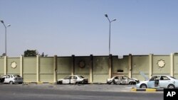 Зеленые стены, ограждавшие резиденцию Муамара Каддафи