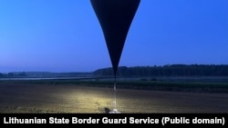 Belarusdan qaçaqmal siqaretləri daşıyan hava şarı Litvaya eniş edib.