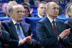 Директор ФСБ Александр Бортников и Владимир Путин, декабрь 2019 года