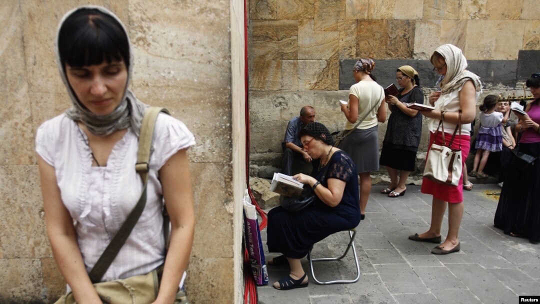 "У меня ни на кого нет надежды, кроме Господа"