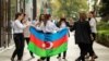 Disa gra azerbajxhanase festojnë arritjen e marrëveshjes së armëpushimit me Armeninë. 