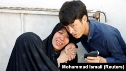 Кандуу чабуулдан кийин ооган ооруканасына түшкөндөрдүн жакындары, 25.07.2017