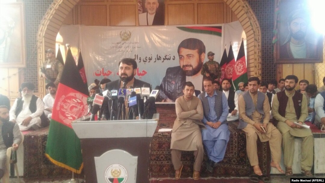 د ننګرهار نوی والي د فساد او غصب خلاف د کار کولو هوډ ښکاره کړی. نوموړی د مې په ۲۰ مه د نوي والي په توګه معرفي شو. 