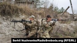 «Україна буде чинити опір» – фоторепортаж із навчання територіальної оборони