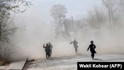 عکس له ارشیفه