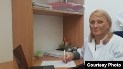Dana Bran este psiholog la Spitalul de Boli Infecțioase din Iași, cea mai mare unitate sanitară din regiunea Moldovei care tratează bolnavi de Covid-19 