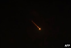 ایران د مارچ پر پینځمه تر نیمې شپې وروسته په تل ابیب توغندي وویشتل.