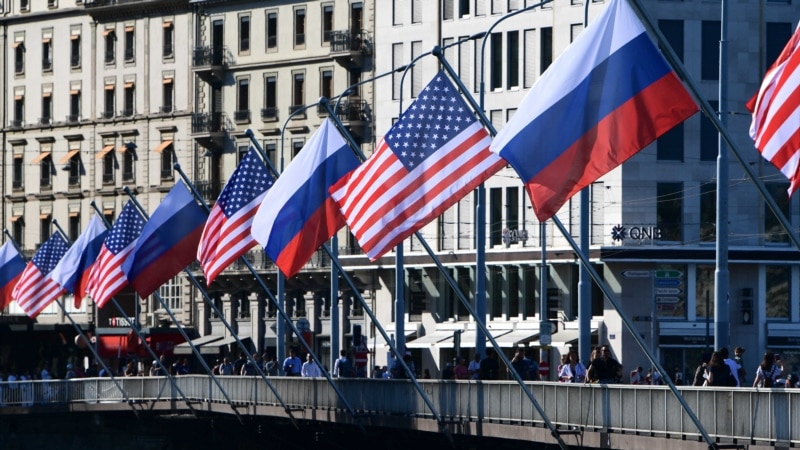 SHBA-ja dhe Rusia diskutojnë për 