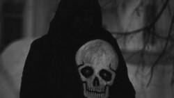 Максим Евстропов - о выставке "Смерть"