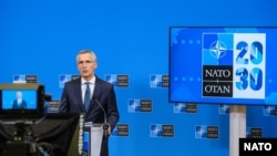 Jens Stoltenberg a anunțat restricțiile pentru diplomații din Belarus în ajunul reuniunii miniștrilor Apărării și de Externe din statele membre NATO.