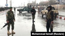 Силите за безбедност на Авганистан во близина на воената академија Маршал Фахим во Кабул. 29.01.2018